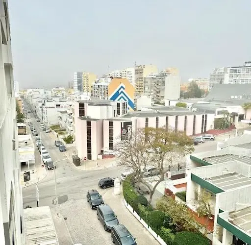 - T3 Апартаменты Фару